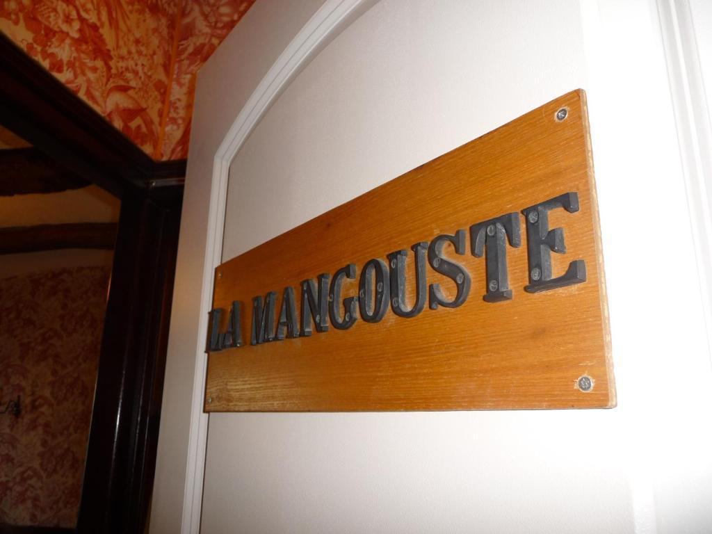 Logis Hotel Et Restaurant Auberge Le Ratelier Carnac Rum bild
